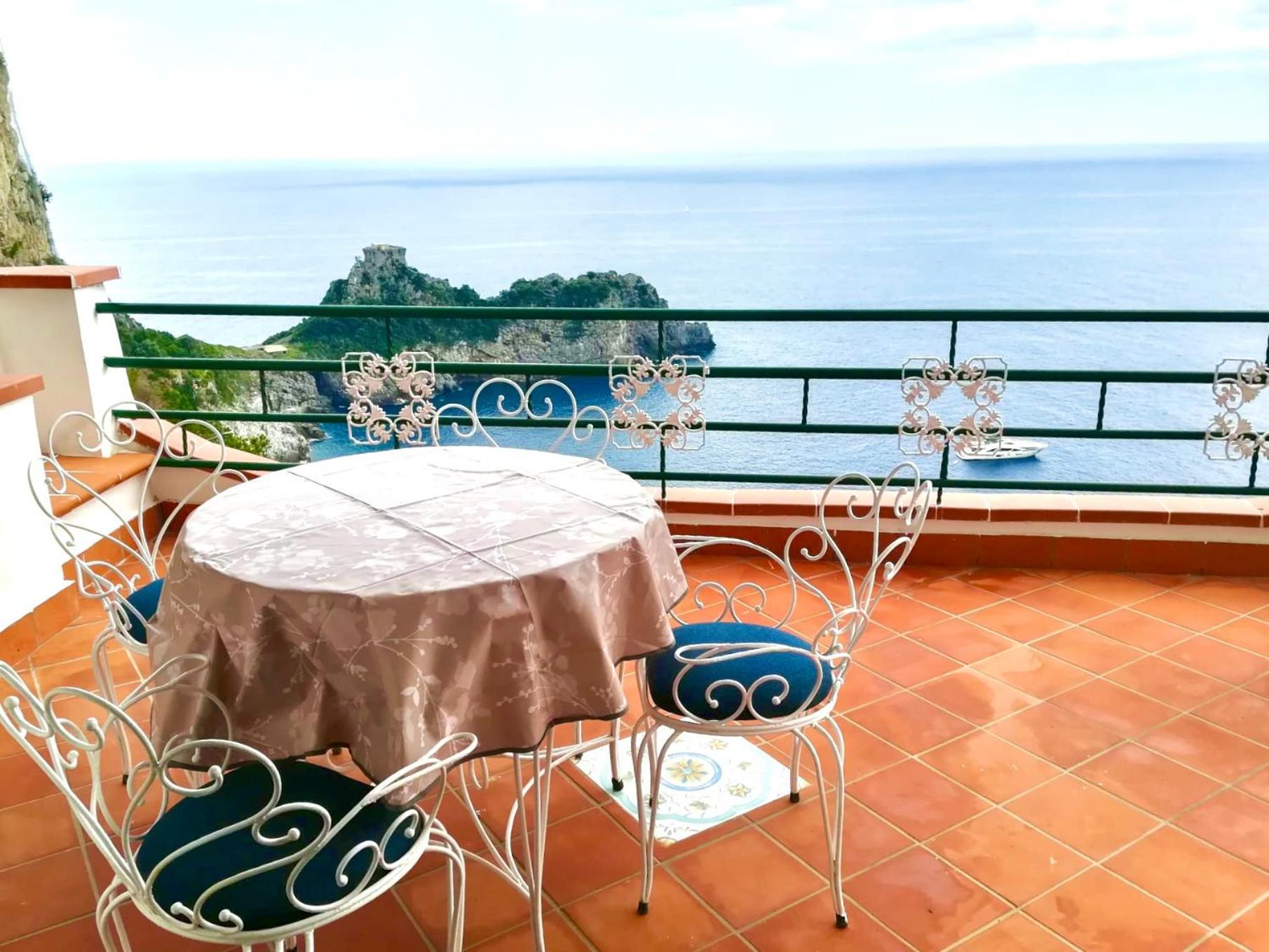 Villa Carmela コンカ・デイ・マリーニ 部屋 写真